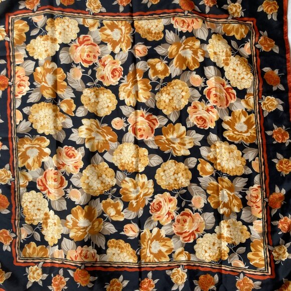 Vintage Floral Flower Womens Scarf Square Orange Brown BeigeTan Roses Hydrangeas - Picture 2 of 12